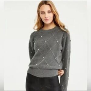 Ann Taylor Grey Argyle Pearl Sweater
